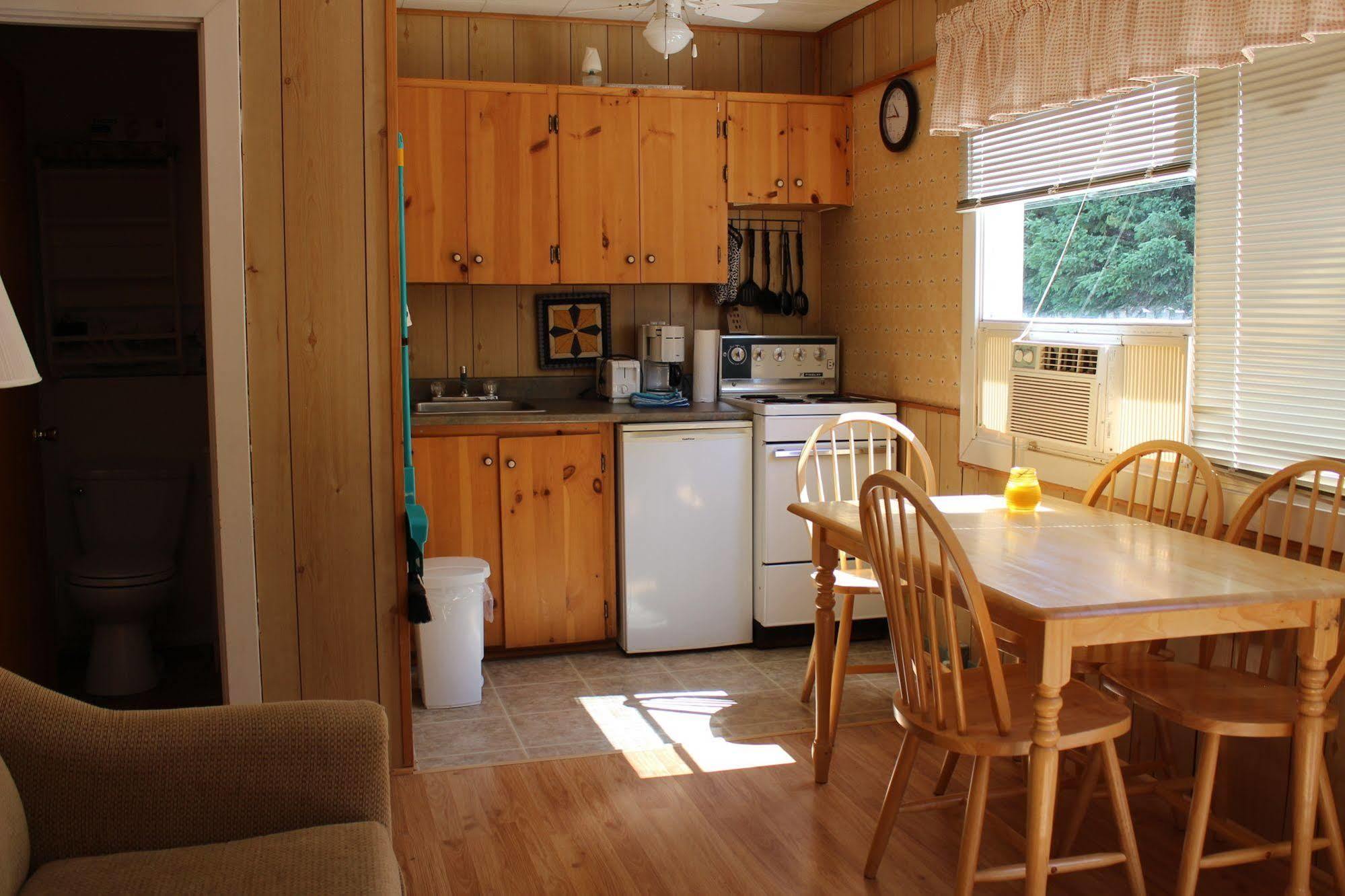 Parkside Cottages & Suites Stanhope Dış mekan fotoğraf