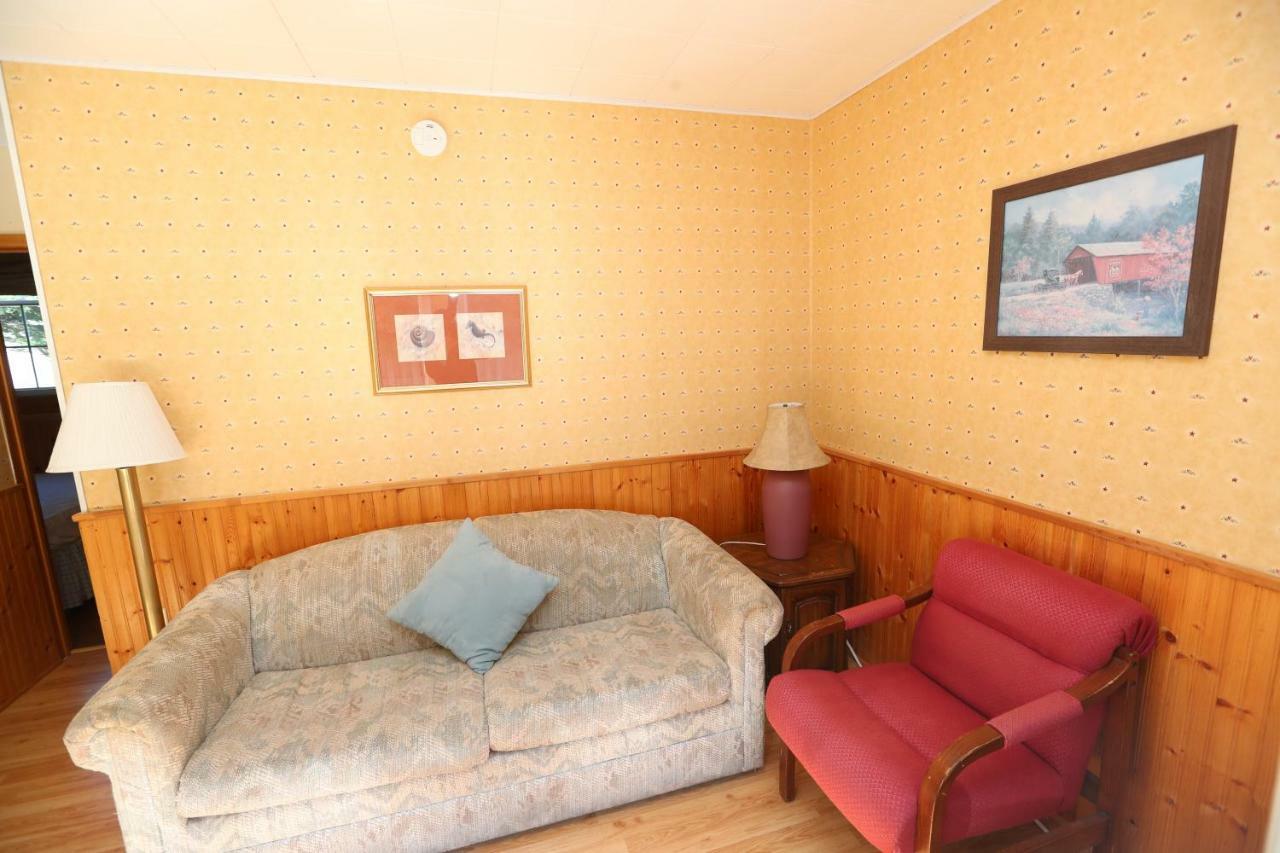 Parkside Cottages & Suites Stanhope Dış mekan fotoğraf