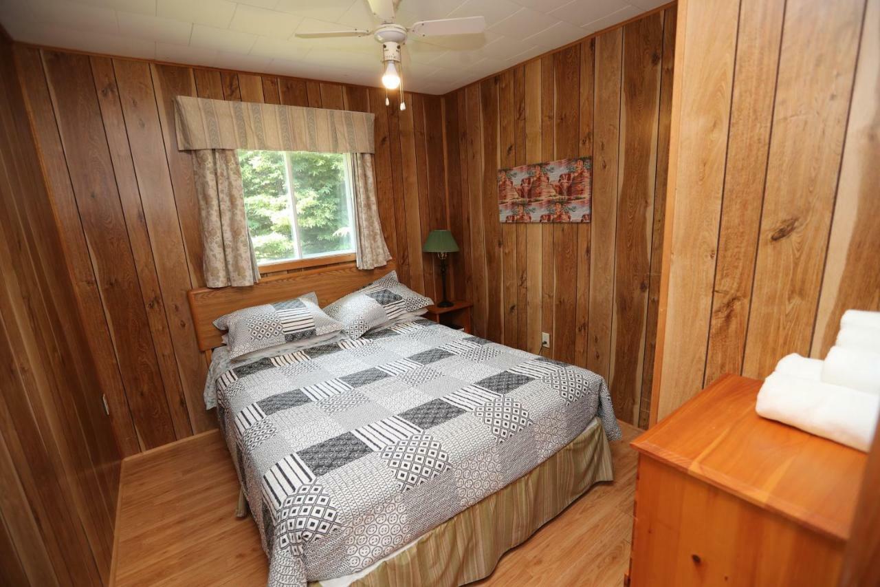Parkside Cottages & Suites Stanhope Dış mekan fotoğraf