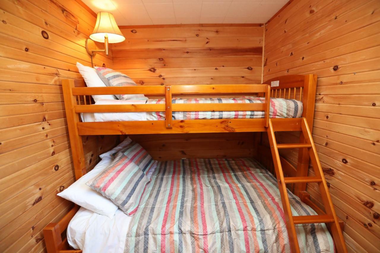 Parkside Cottages & Suites Stanhope Dış mekan fotoğraf