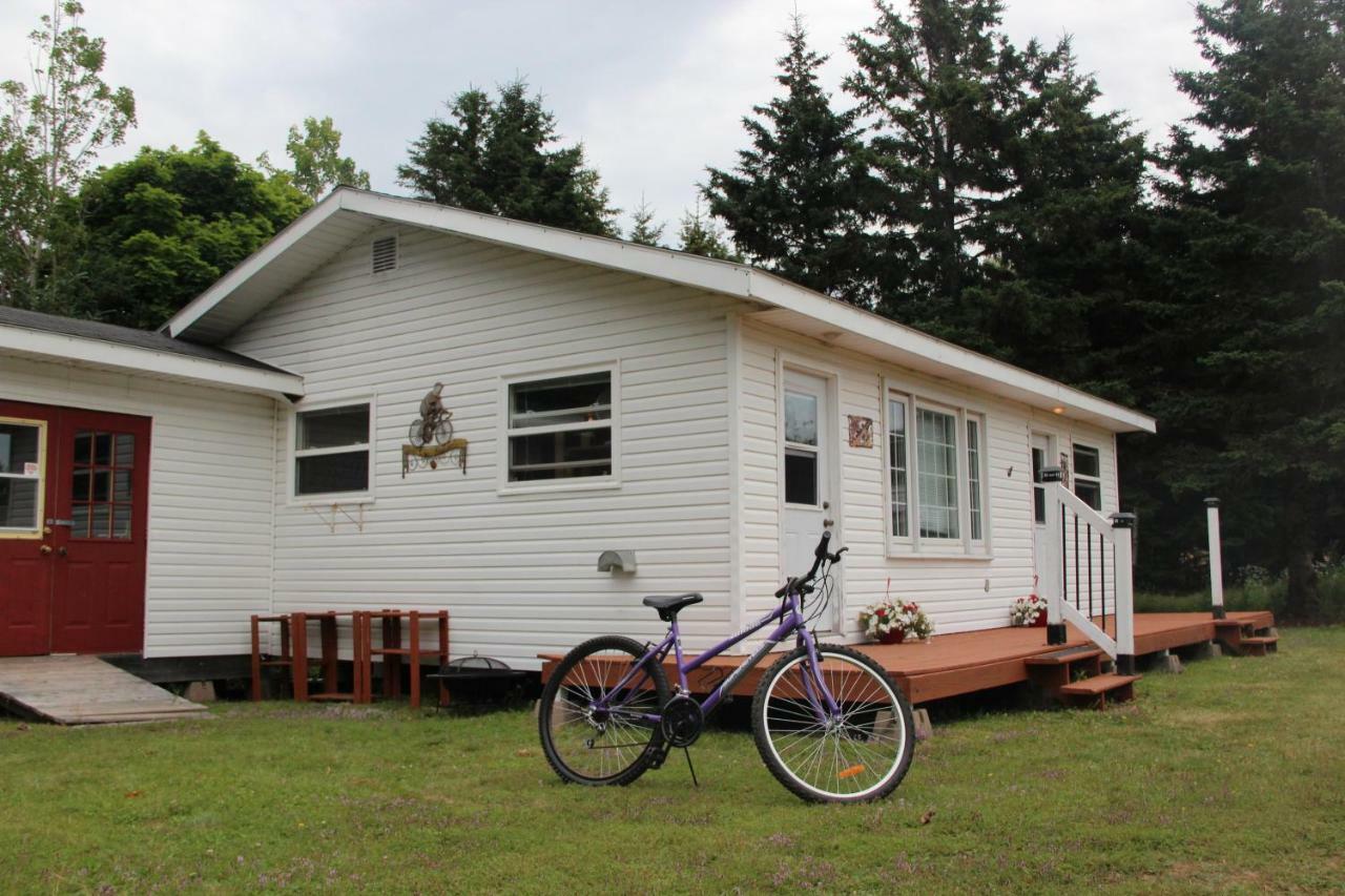 Parkside Cottages & Suites Stanhope Dış mekan fotoğraf
